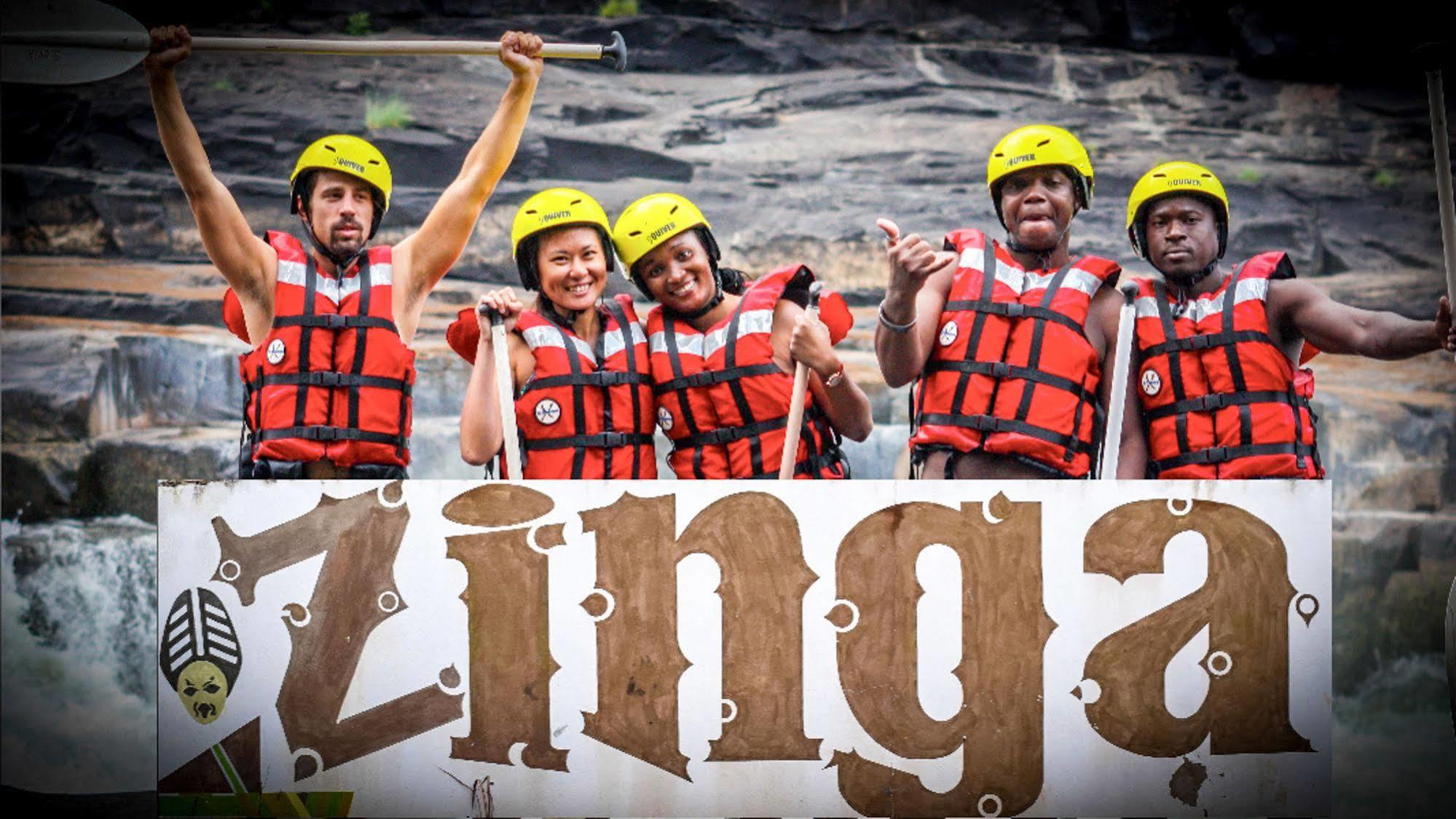 Отель Zinga Backpackers Ливингстон Экстерьер фото